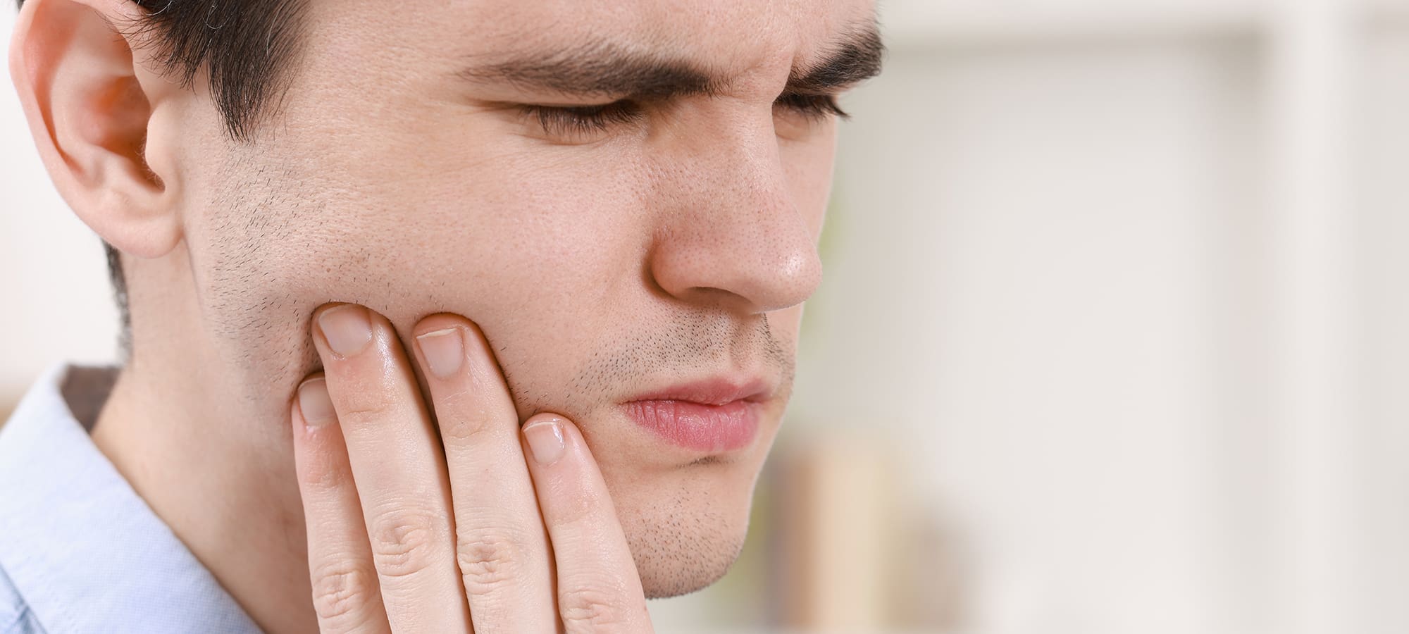 Why Bone Spurs Sometimes Form After Tooth Extraction